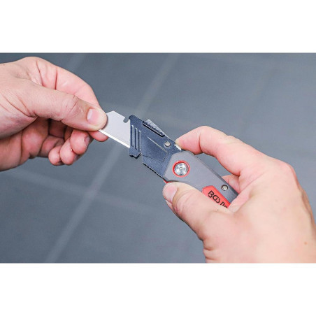 Cutter Pliable 160 mm - Lame Sécurisée, Compact et Pratique - BGS