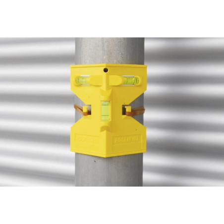 Niveau d Angle pour Poteau - 16,9x7,9x20,9 cm - Précision et Facilité d Utilisation - BGS