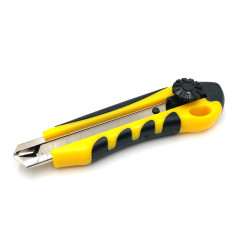 Cúter multiusos PRO de 18 mm con mango de TPR - 611182 - Beast
